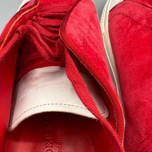 Alexander McQueen Red Velvet Platform Lace Up Low Cut Sneakers - Picture 10 of 12